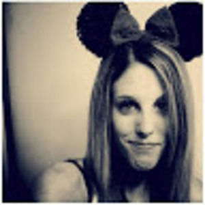 Meet your Posher, Holly